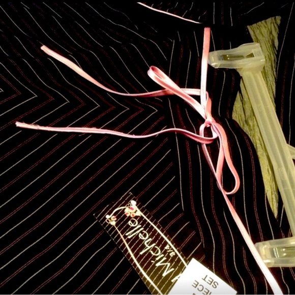 My Michelle 2-Piece Skirt & Jacket, Pin-Striped, Size: 3/4, Suit (CL-3) - Picture 2 of 8